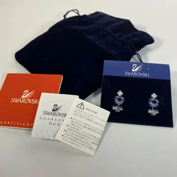 Swarovski 보라색 하트형 귀찌