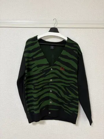 HUF crown 니트 가디건 M 사이즈