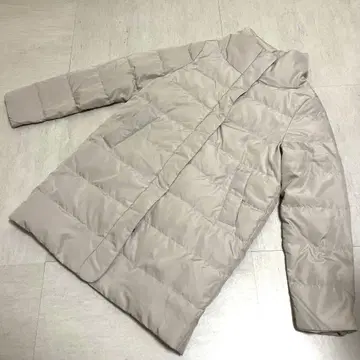 [ 컨디션 최상 ] DoCLASSE 두클라쎄 다운 자켓 미들 기장 S