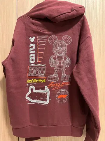 미키마우스 그래픽 후드티 와인 레드