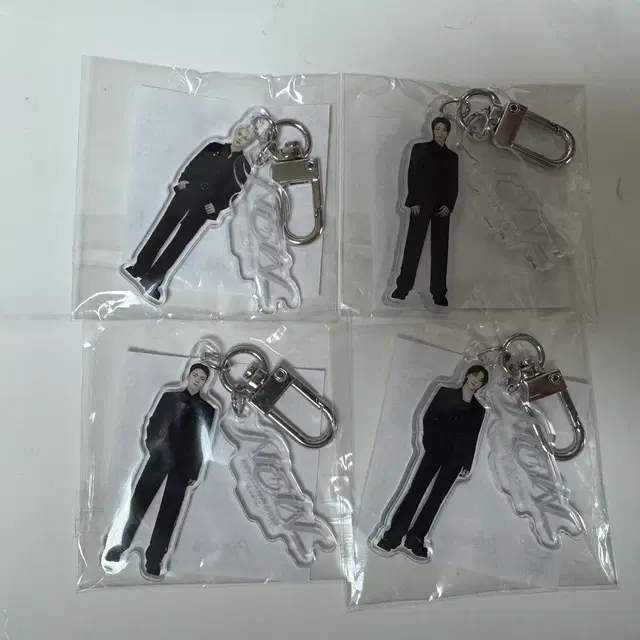 세븐틴 캡슐 토이 키링 양도