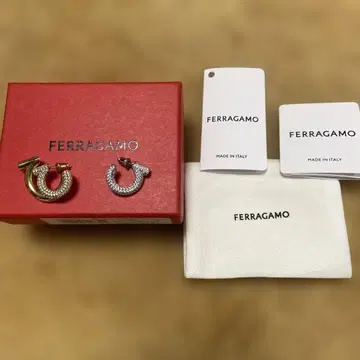 페라가모 FERRAGAMO 후프 귀걸이 간치니