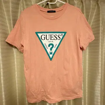 GUESS Pink T-Shirt