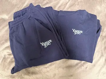 Younger Song 셋업 네이비 L 사이즈