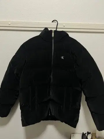 캘빈 클라인 진스 블랙 다운 자켓