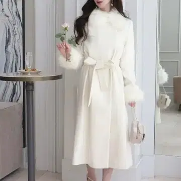 ROYAL PARTY 울 가운 코트 화이트 허리 리본 엘레강트