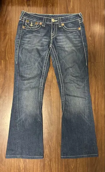 TRUE RELIGION 플레어 데님 팬츠