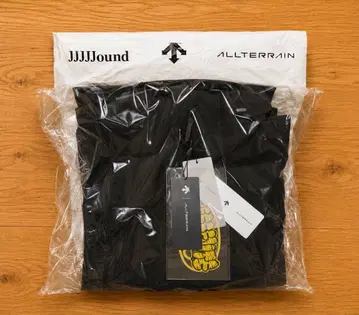 DESCENTE x JJJJound 하드쉘 후드티 블랙 M 사이즈