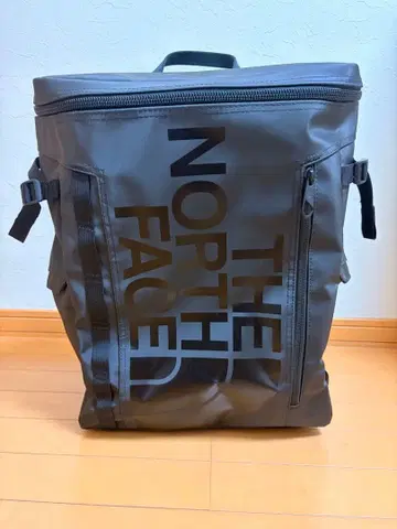 THE NORTH FACE 블랙 백팩