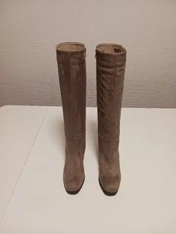 다이애나 롱 부츠 (23cm) 새상품