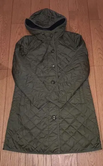 매킨토시 필로소피 퀼팅 코트 그린