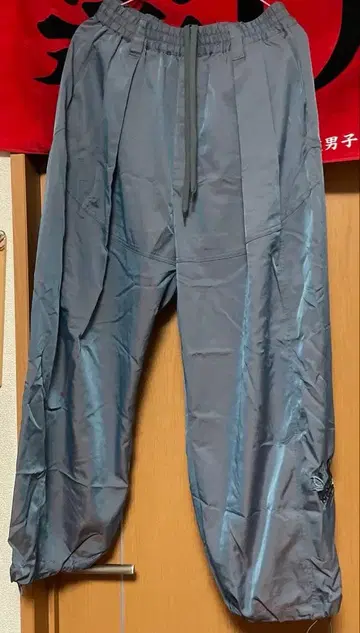 Nan2Mo 츠라 해바라기 헐렁한 카고 나츠메산치