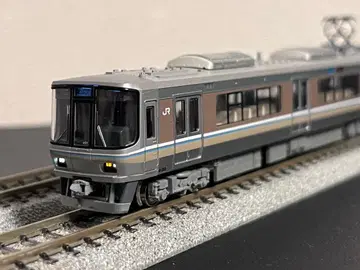 KATO 223계 2000번대 쿠모하 223 2