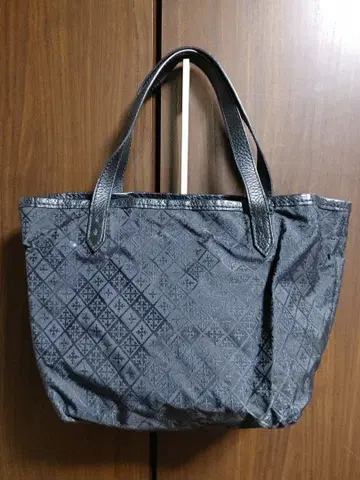 rusret 모노그램 나일론 토트 블랙