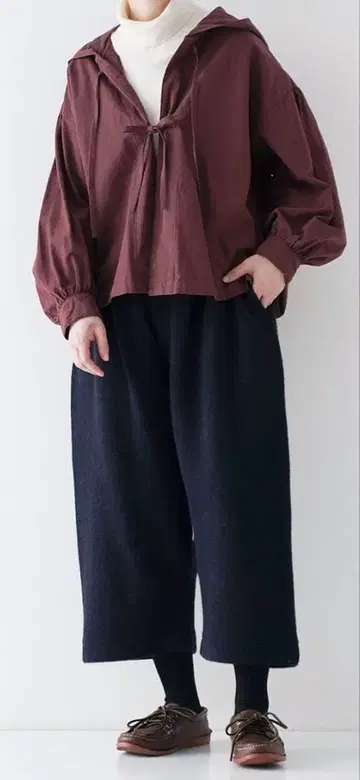 네스트로브 쿼터 페이스 사루엘 8분 팬츠