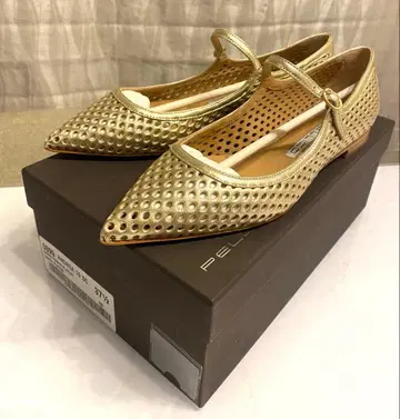 새상품 PELLICO 플랫슈즈 37 1/2