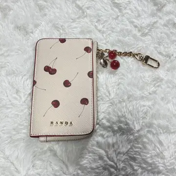RANDA 체리 프린트 프래그먼트 케이스 아이보리
