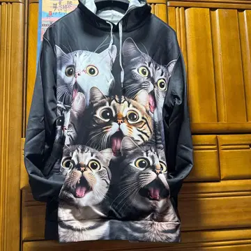 고양이 얼굴 프린트 후드 부착 후드티