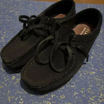 clarks 왈라비 23.5