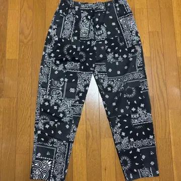 FREAK'S STORE 반다나 패턴 이지 팬츠 L 사이즈