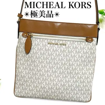 컨디션 최상 마이클코어스 숄더백 크로스바디 시그니처 화이트 x 브라운