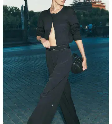 alo Suit Up 트라우저 (레귤러) 블랙 아로요가