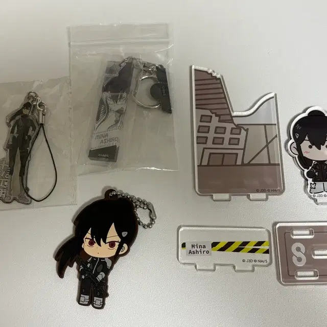 괴수8호 아시로 미나 아크릴 스탠드 키링 원화전 일괄