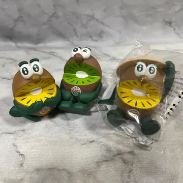 키위 브라더스 피규어
