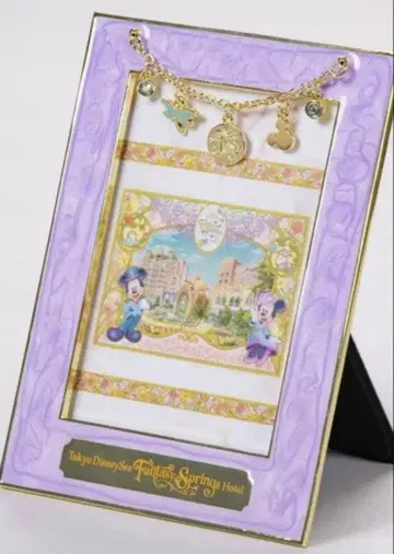 도쿄 디즈니 판타지 스프링스 호텔 사진 프레임