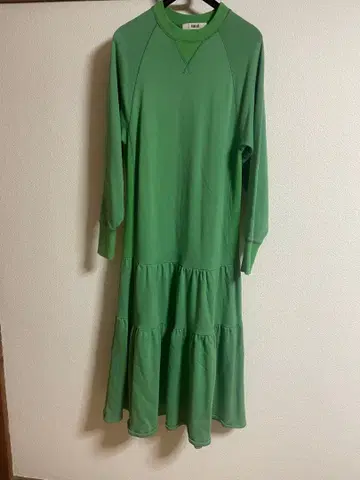 FURFUR 그린 티어드 원피스