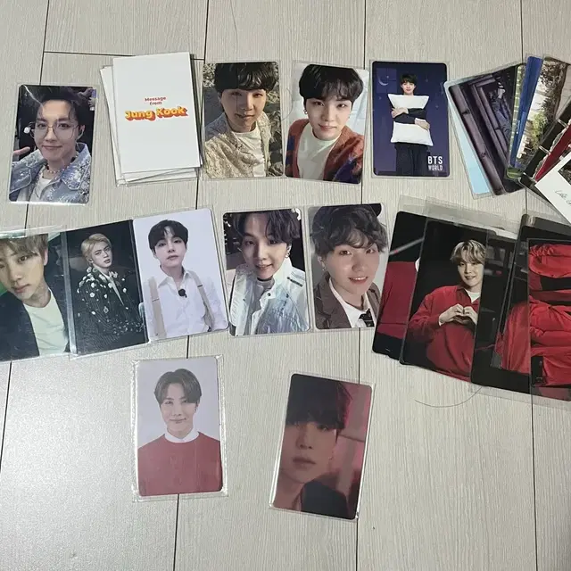 방탄 bts 굿즈 판매 럽셀맵솔버터시즌그리팅dvd