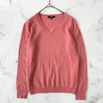 새상품급 유니클로 UNIQLO 캐시미어 100% 핑크 스웨터 M