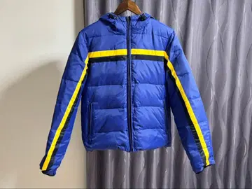 스트라이프 디자인 다운 자켓 후드 부착