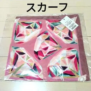 [택 포함 새상품] 페이러 카두솔 핑크 다이아몬드 패턴 스카프