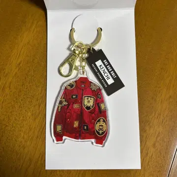 ONE AND ONLY 의상전 켄치 코스튬 키링