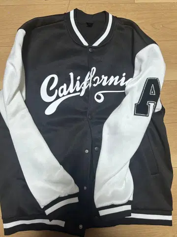 ROMWE 캘리포니아 바시티 자켓 L 사이즈 그레이/화이트