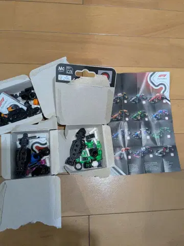 LEGO 컬렉터즈 맥라렌, 알파인, 킥자우버 3개 세트