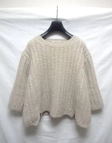 뷰티풀피플 울 니트