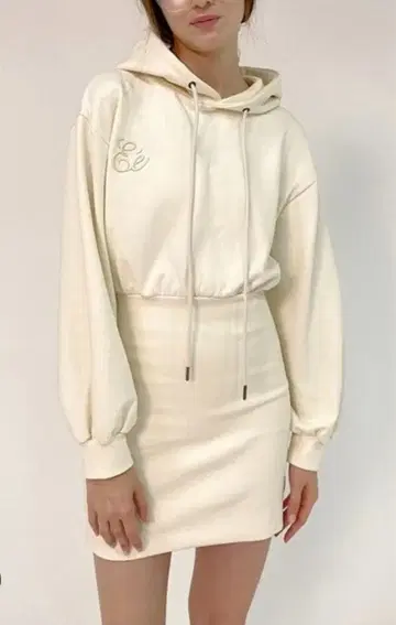 epine 후디 롱 원피스