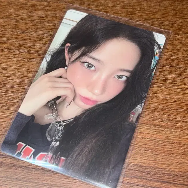 르세라핌 HOT 앨범 카즈하 포토카드