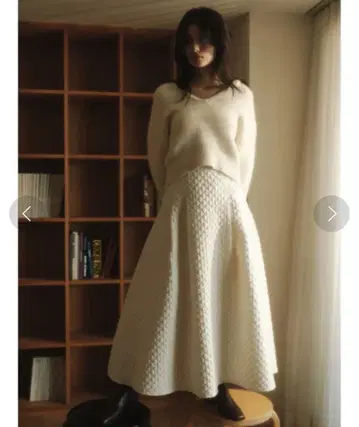 FRAY I.D 마틀라세 라메 자카드 턱 플레어 스커트