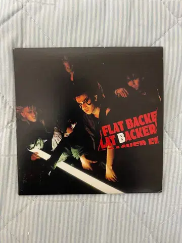 액시던트 FLAT BACKER 종이 재킷