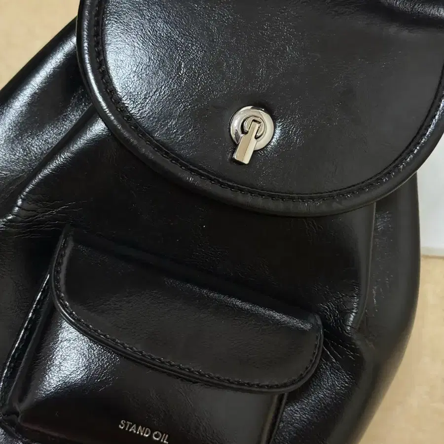 Stand Oil Ditto Backpack Black on Bunjang Global Site.