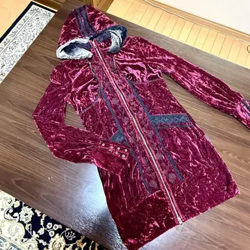 OZZ ONESTE 벨벳 퍼 롱 코트 오즈 온 Ozz On