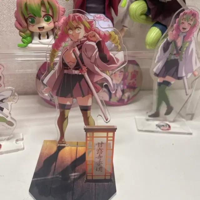 아크릴분리판포함) 귀멸의칼날 무한성편 칸로지 미츠리 아크릴 스탠드