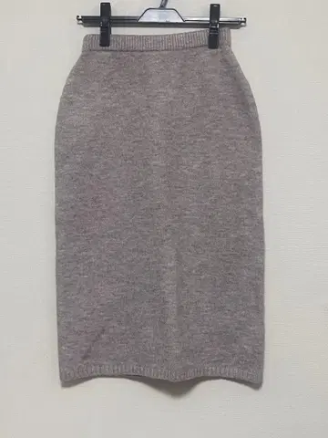어반 리서치 니트 스커트 그레이 핑크