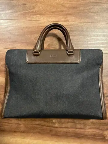 다케오 키쿠치 비즈니스 백