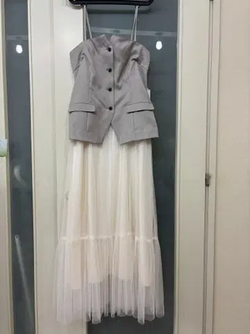 [새상품] 마이 스트라다 베어 튤 원피스