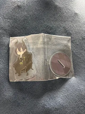 트위스테 마레우스 미니 아크릴 스탠드 룸