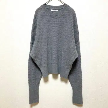 프릭스스토어 니트 입체편 돌먼 슬리브 그레이 루즈핏